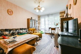 3-стаен град София, Гоце Делчев