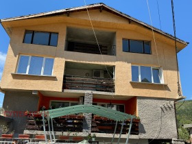 Продажба на етажи от къща в град София - изображение 4 