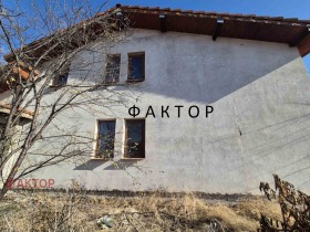 House Saedinenie, region Plovdiv 1