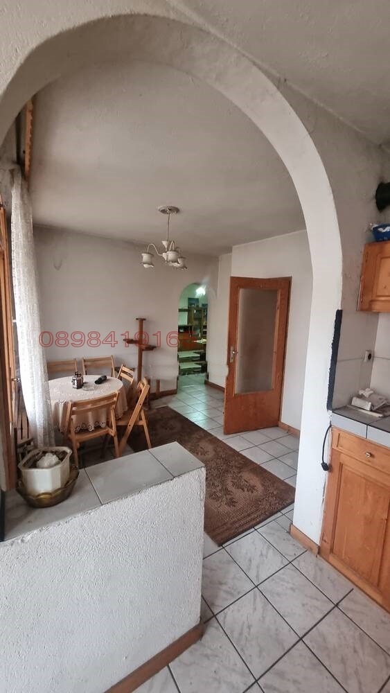 Продава 2-СТАЕН, гр. Шумен, Тракия, снимка 3 - Апартаменти - 54303685