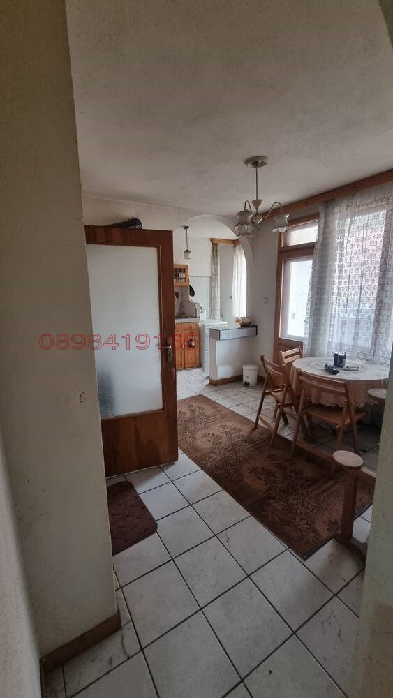 Продава 2-СТАЕН, гр. Шумен, Тракия