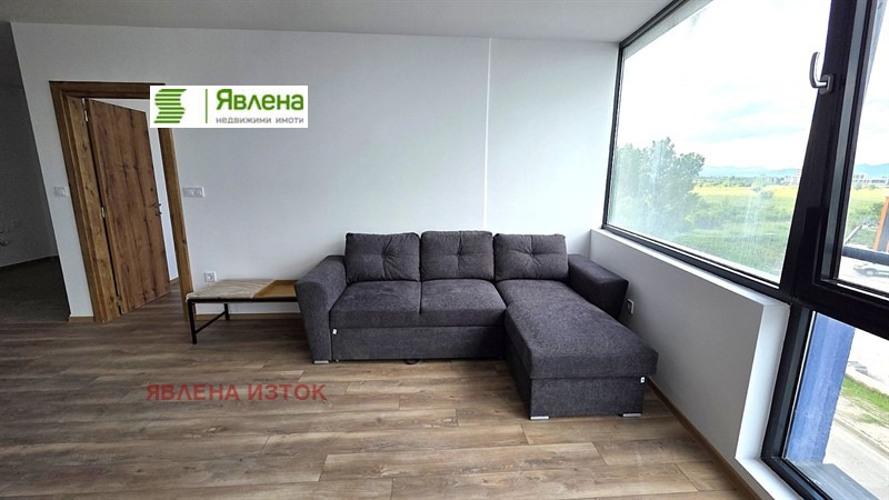 Myytävänä  2 makuuhuonetta Sofia , Slatina , 123 neliömetriä | 85389611 - kuva [2]