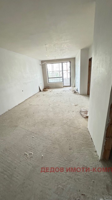 Продава 3-СТАЕН, гр. Стара Загора, Център, снимка 3 - Апартаменти - 54049460