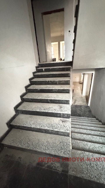 Продава 3-СТАЕН, гр. Стара Загора, Център, снимка 8 - Апартаменти - 54049460