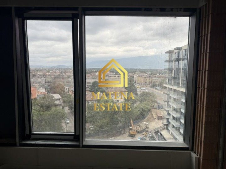 Продава 4-СТАЕН, гр. София, Оборище, снимка 4 - Апартаменти - 52638455