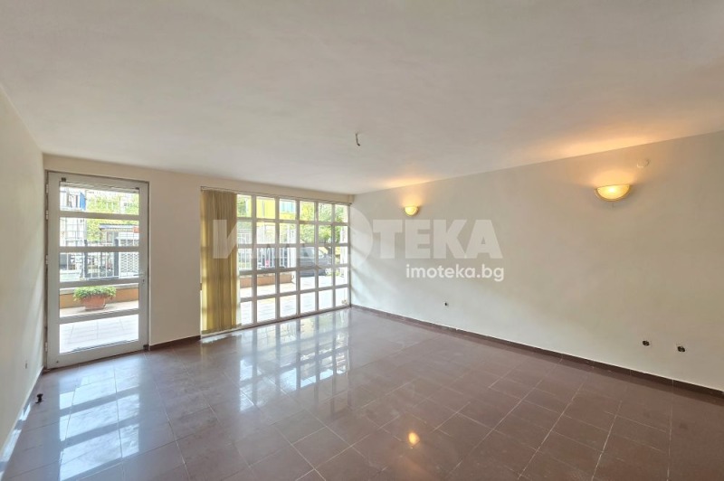 Продава МНОГОСТАЕН, гр. София, Изток, снимка 11 - Апартаменти - 52196170