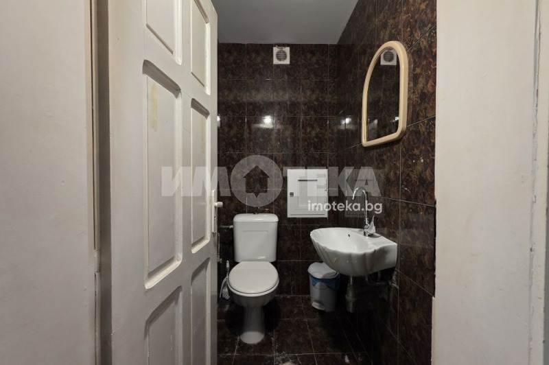 Продава МНОГОСТАЕН, гр. София, Изток, снимка 7 - Апартаменти - 52196170