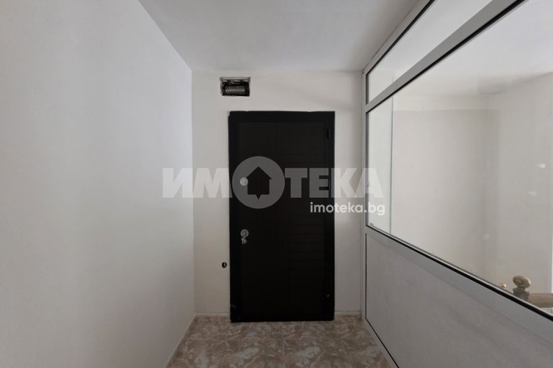 Продава МНОГОСТАЕН, гр. София, Изток, снимка 8 - Апартаменти - 52196170