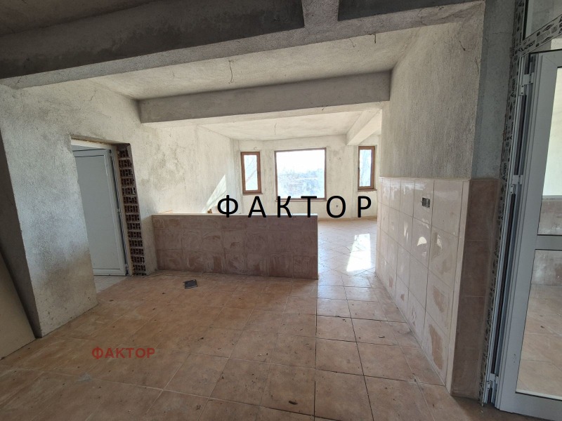 For Sale  House region Plovdiv , Saedinenie , 240 sq.m | 32922881 - image [5]