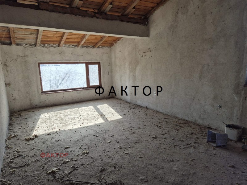 For Sale  House region Plovdiv , Saedinenie , 240 sq.m | 32922881 - image [7]