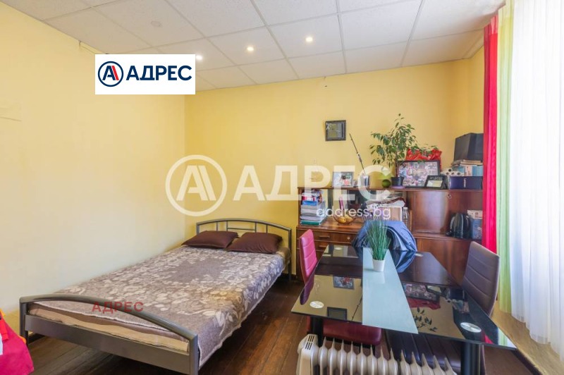 Продава КЪЩА, гр. Варна, Зимно кино Тракия, снимка 2 - Къщи - 50128314