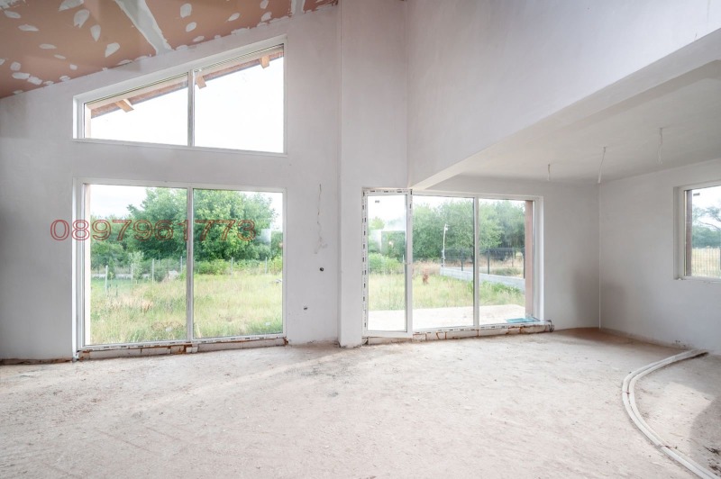 Продава КЪЩА, гр. София, с. Житен, снимка 2 - Къщи - 53106615