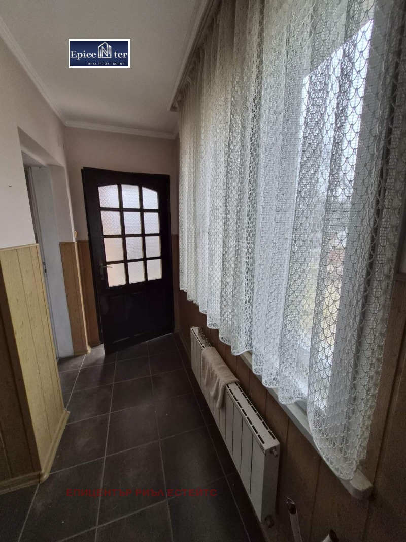 Продава КЪЩА, с. Бегуновци, област Перник, снимка 9 - Къщи - 53366329