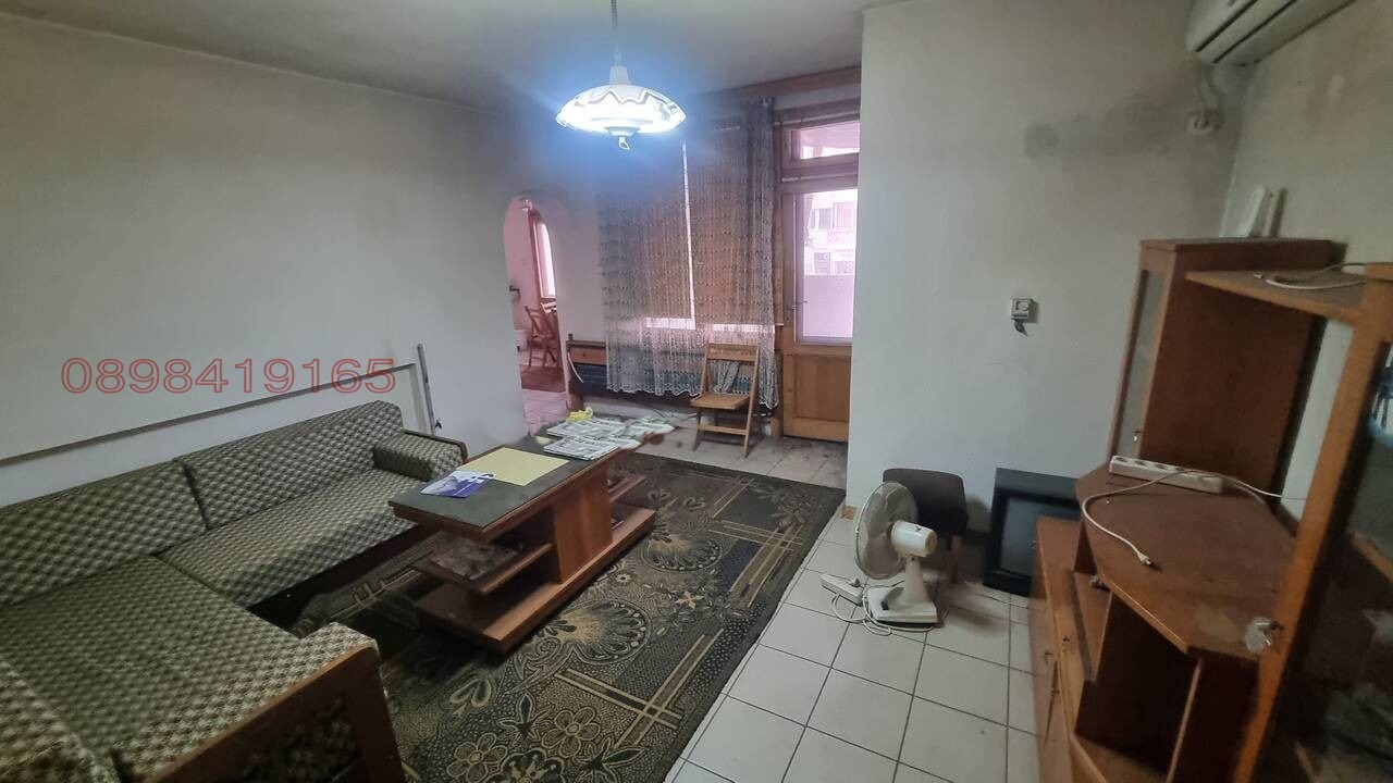 Продава 2-СТАЕН, гр. Шумен, Тракия, снимка 2 - Апартаменти - 54303685