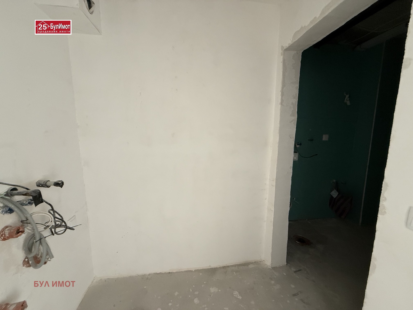 Продава 2-СТАЕН, гр. Варна, Бриз, снимка 2 - Апартаменти - 54104933