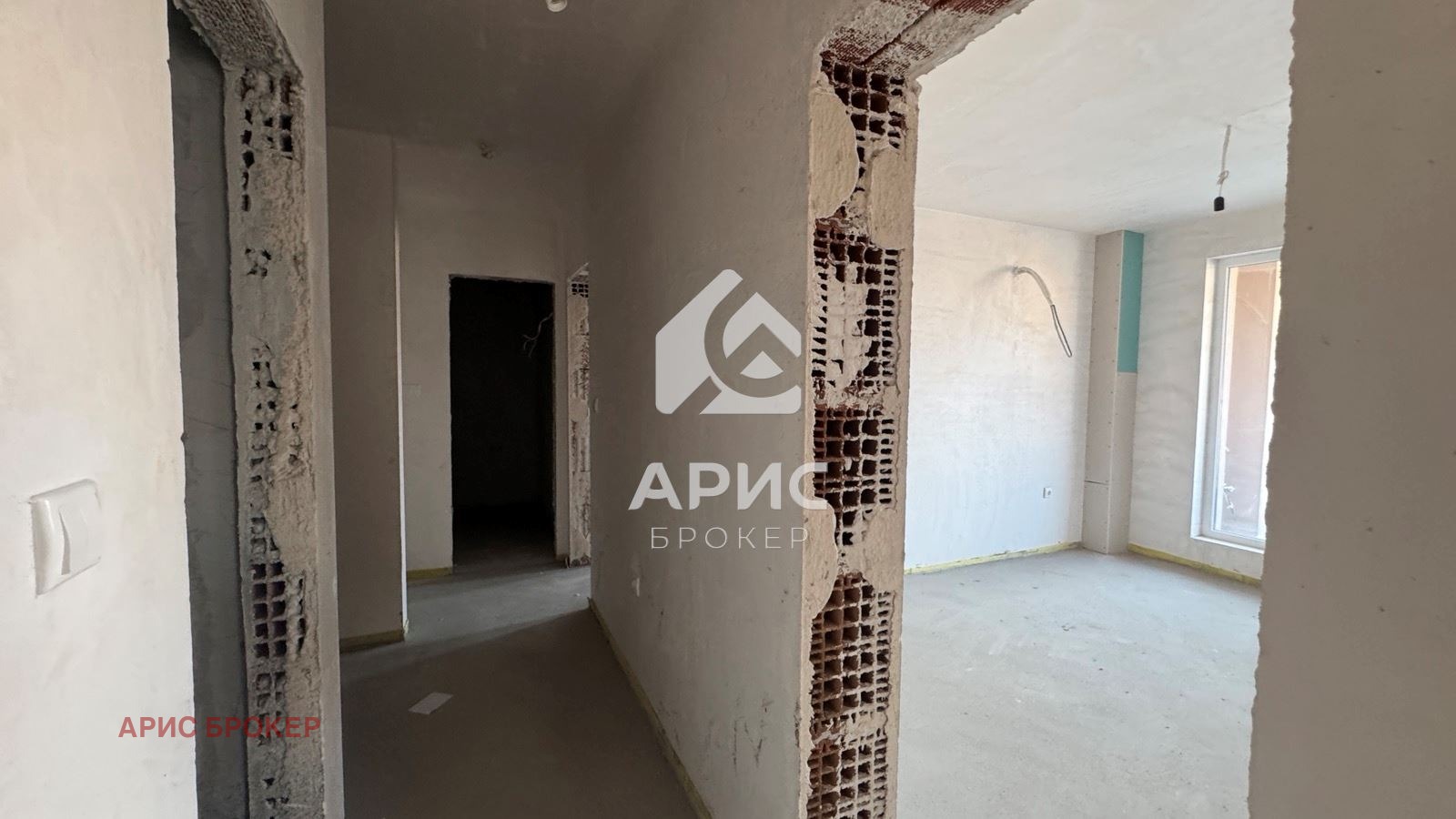 Продава 3-СТАЕН, гр. Пловдив, Пещерско шосе, снимка 3 - Апартаменти - 53875209