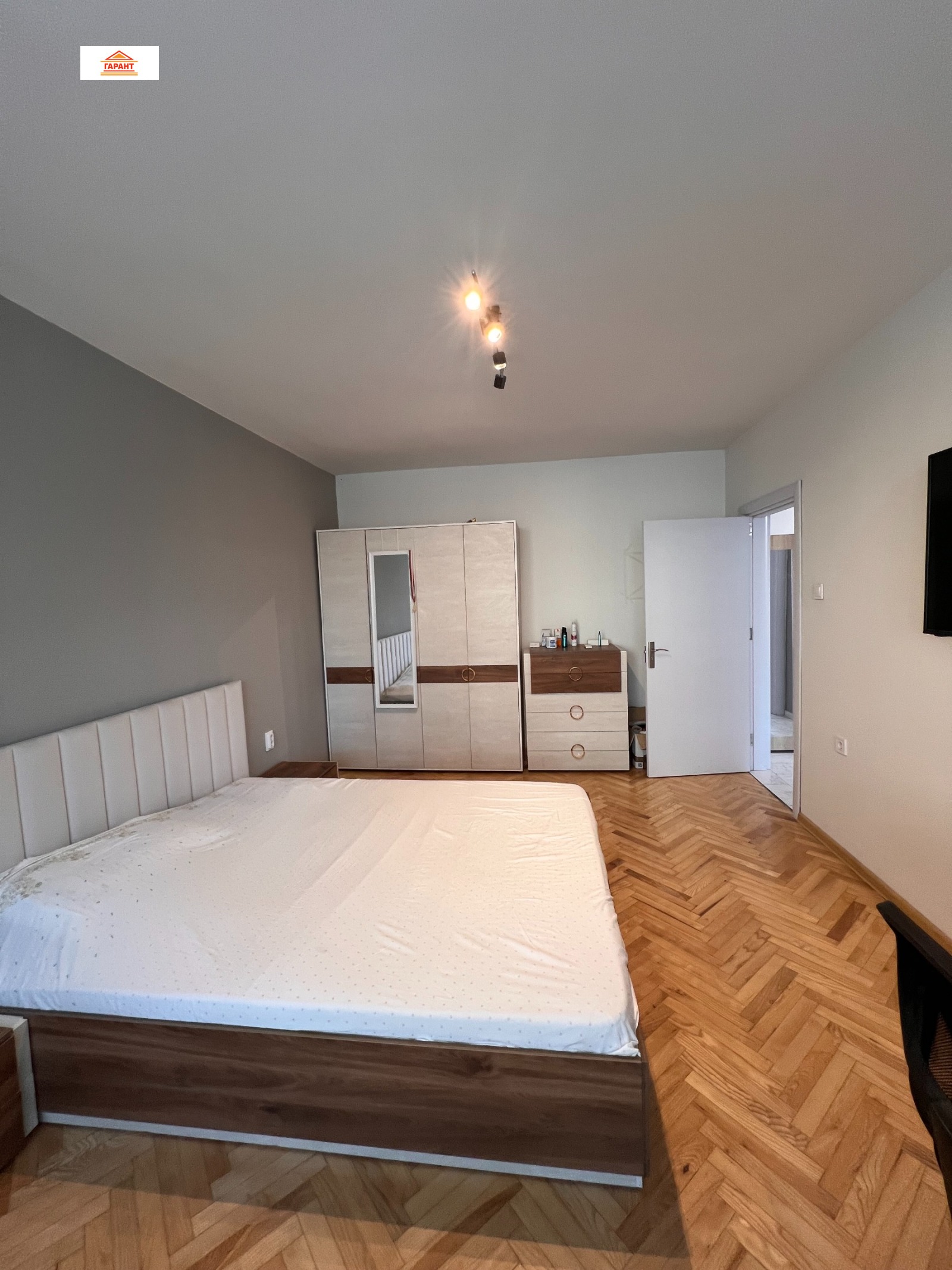 Продава 3-СТАЕН, гр. Плевен, Широк център, снимка 14 - Апартаменти - 53896057