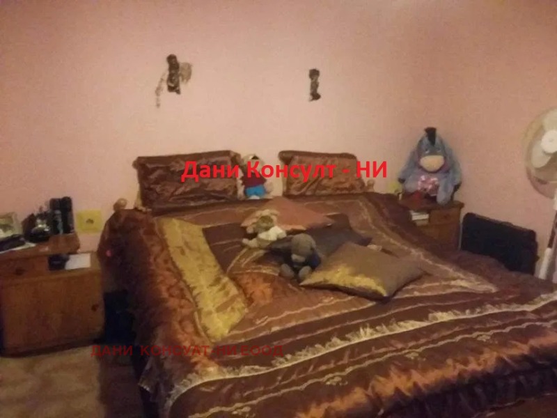 Продава КЪЩА в област Велико Търново, гр. Горна Оряховица - 220 кв.м / 195 000 € » 381 386.85 лв., ДАНИ КОНСУЛТ-НИ ЕООД