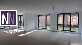 МНОГОСТАЕН, 229 m2