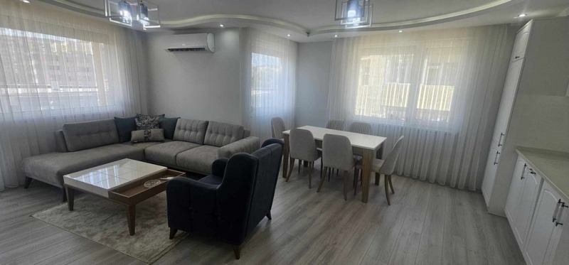 À venda  2 quartos Kardjali , Vazrojdenci , 101 m² | 39633171 - imagem [2]