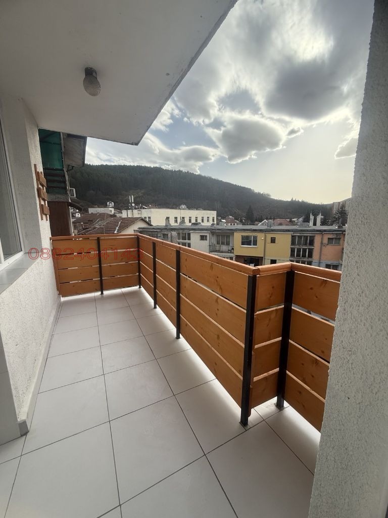 Продава МНОГОСТАЕН, гр. Трън, област Перник, снимка 14 - Апартаменти - 52784690