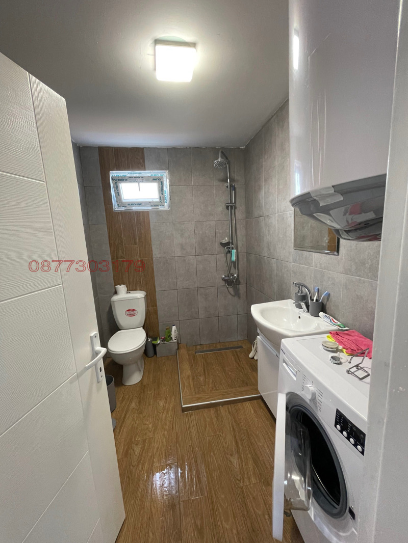 Продава КЪЩА, с. Езерец, област Добрич, снимка 3 - Къщи - 52779625