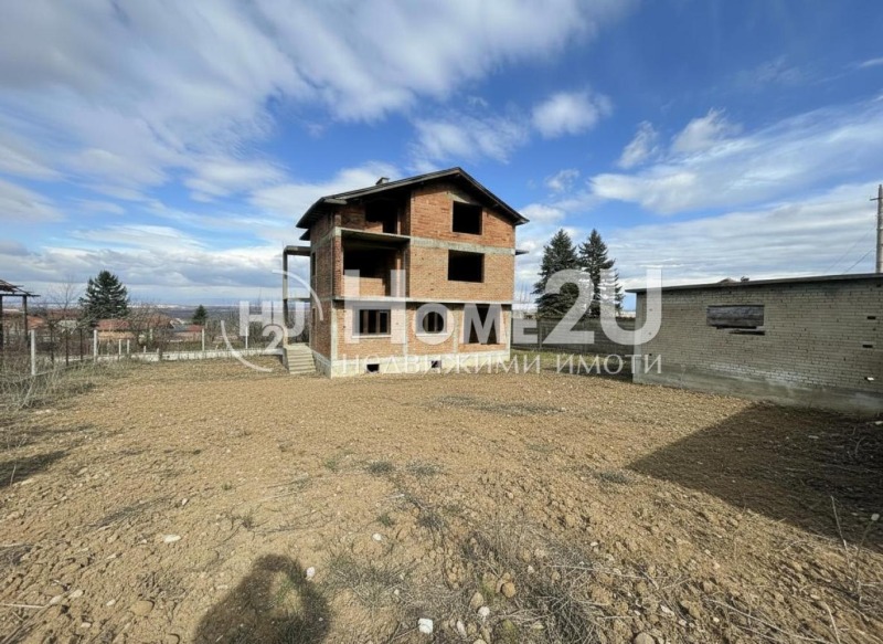 Продава КЪЩА, с. Брестник, област Пловдив