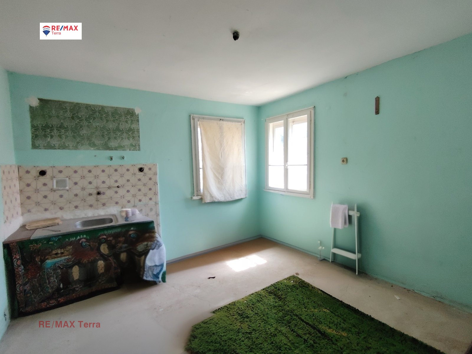 Продава КЪЩА, с. Остров, област Враца, снимка 3 - Къщи - 55681385