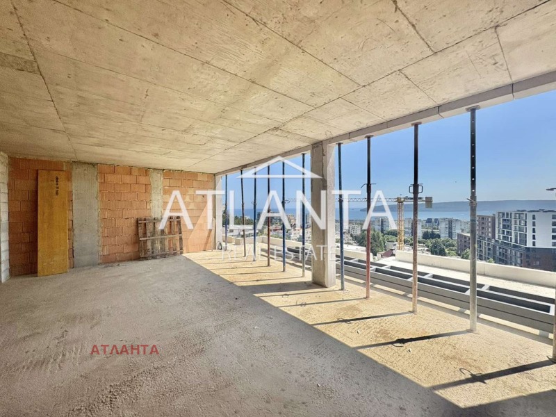 Продава  4-стаен, град Варна, Бриз •  396 500 EUR • ID 44079280 — holmes.bg - [1] 