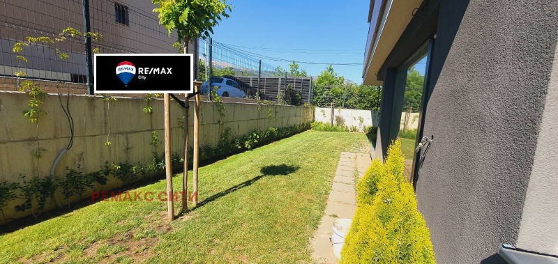 Te koop  Huis Sofia , m-t Detski grad , 298 m² | 69901870 - afbeelding [15]