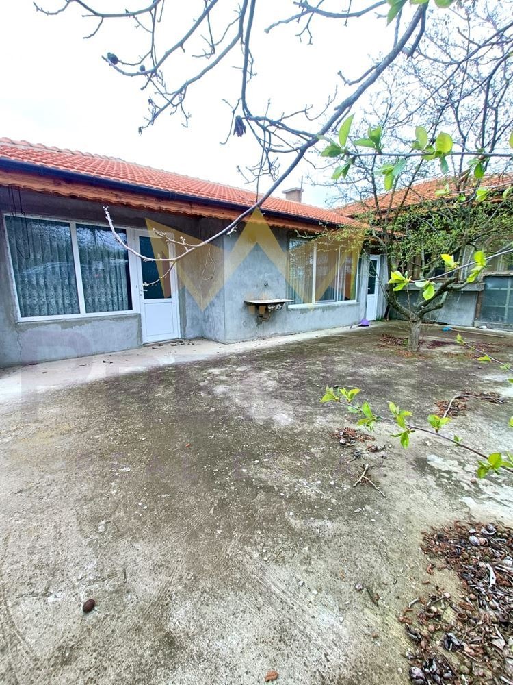Til salg  Hus region Varna , Cherventsi , 235 kvm | 50853877 - billede [3]