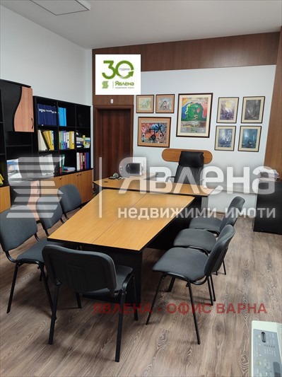 Продава МАГАЗИН, гр. Варна, Център, снимка 1 - Магазини - 49307542