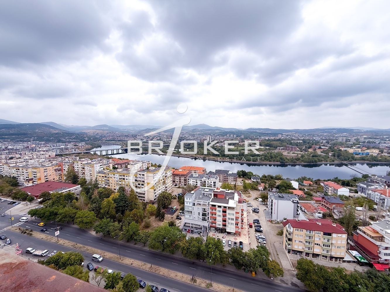 Продава 3-СТАЕН, гр. Кърджали, Възрожденци, снимка 12 - Апартаменти - 54026519