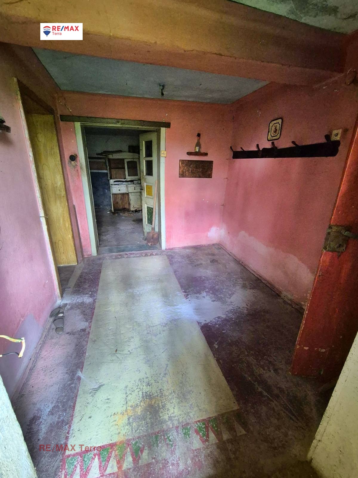 Продава КЪЩА, гр. Искър, област Плевен, снимка 12 - Къщи - 54328837