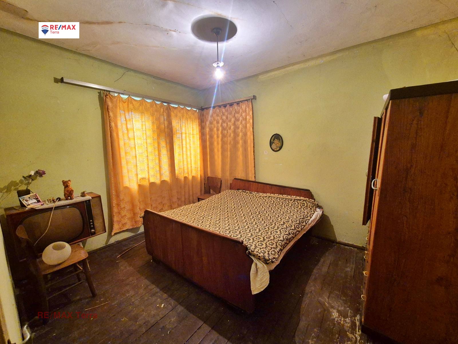 Продава КЪЩА, гр. Искър, област Плевен, снимка 11 - Къщи - 54328837