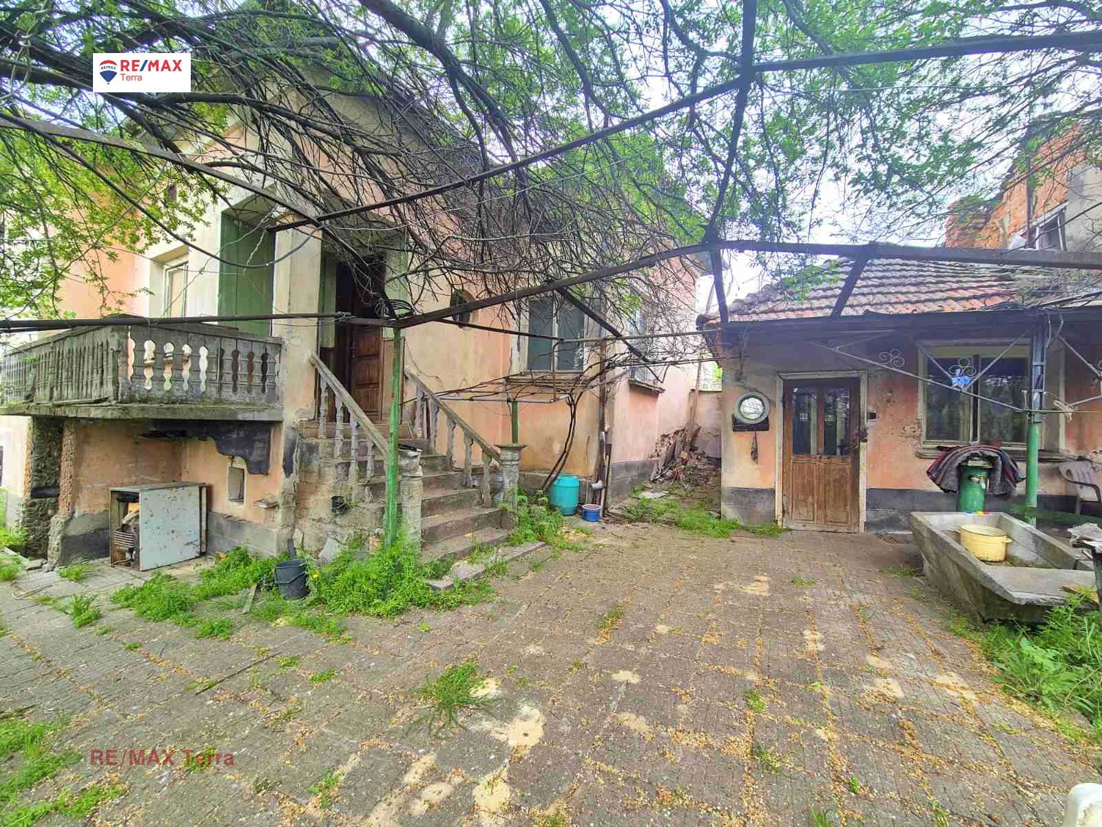 Продава КЪЩА, гр. Искър, област Плевен