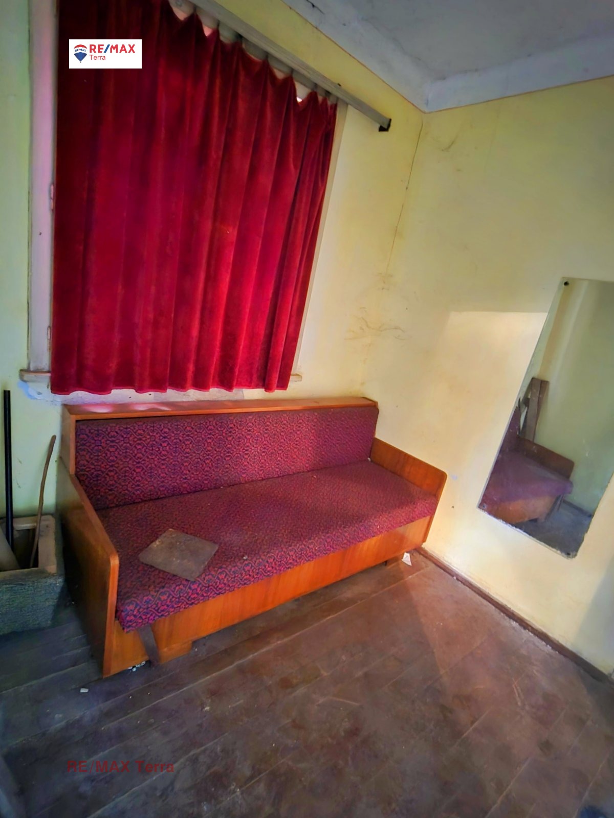 Продава КЪЩА, гр. Искър, област Плевен, снимка 7 - Къщи - 54328837