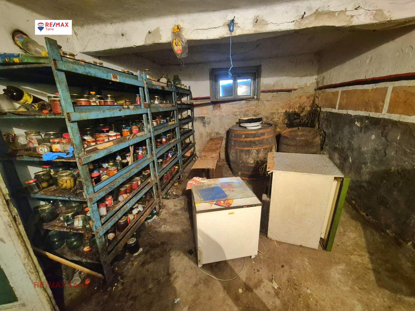 Продава КЪЩА, гр. Искър, област Плевен, снимка 13 - Къщи - 54328837