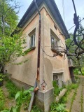Продава КЪЩА, област Плевен, гр. Искър • 15000 € / 29337.45 лв. • 77776702 3