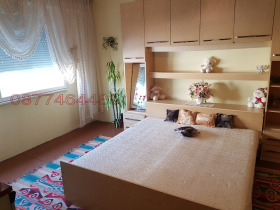 ������� 2-����� | Imot.bg � ����� ������ 8