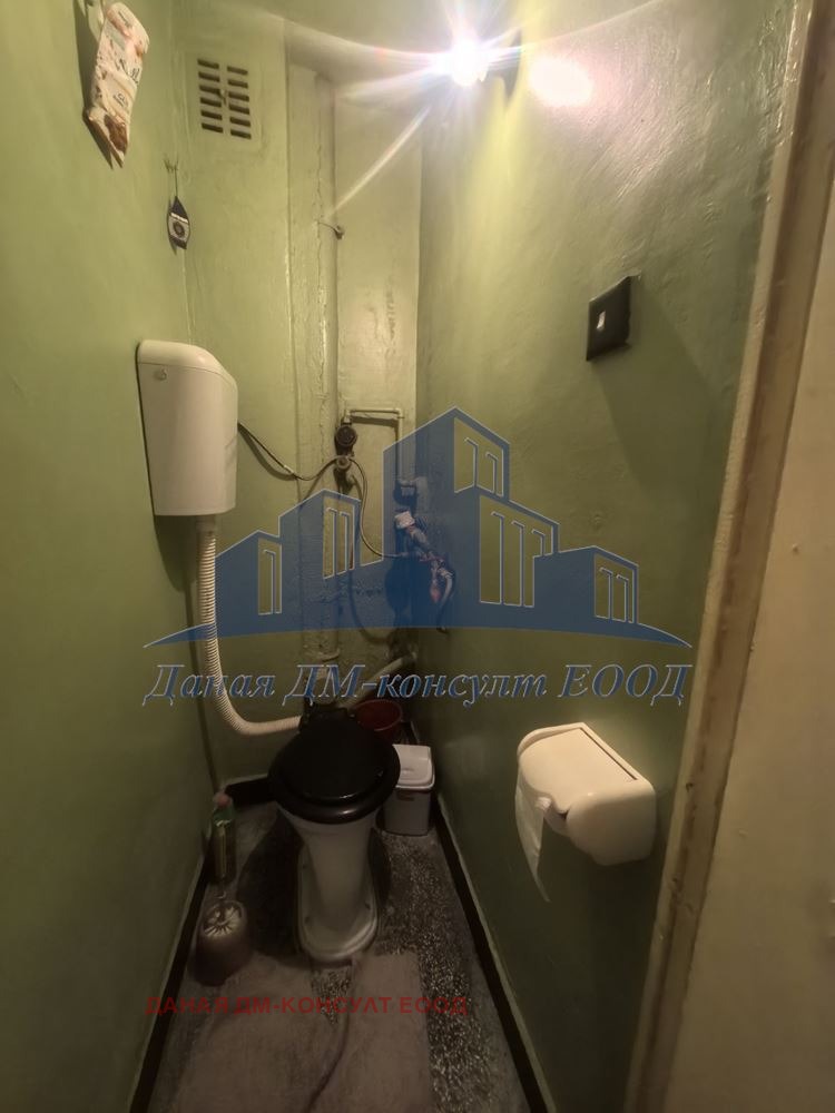 Продава 4-СТАЕН, гр. Шумен, Добруджански, снимка 9 - Апартаменти - 56229278