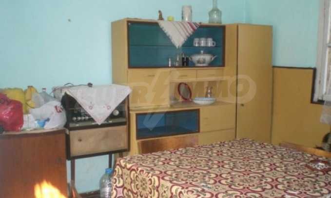 Продава КЪЩА, гр. Велико Търново, Център, снимка 7 - Къщи - 52856060