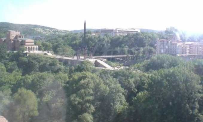 Продава КЪЩА, гр. Велико Търново, Център, снимка 2 - Къщи - 52856060