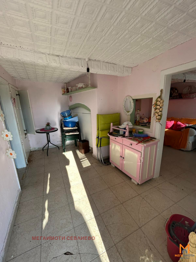 Продава КЪЩА, с. Градище, област Габрово, снимка 3 - Къщи - 54081395