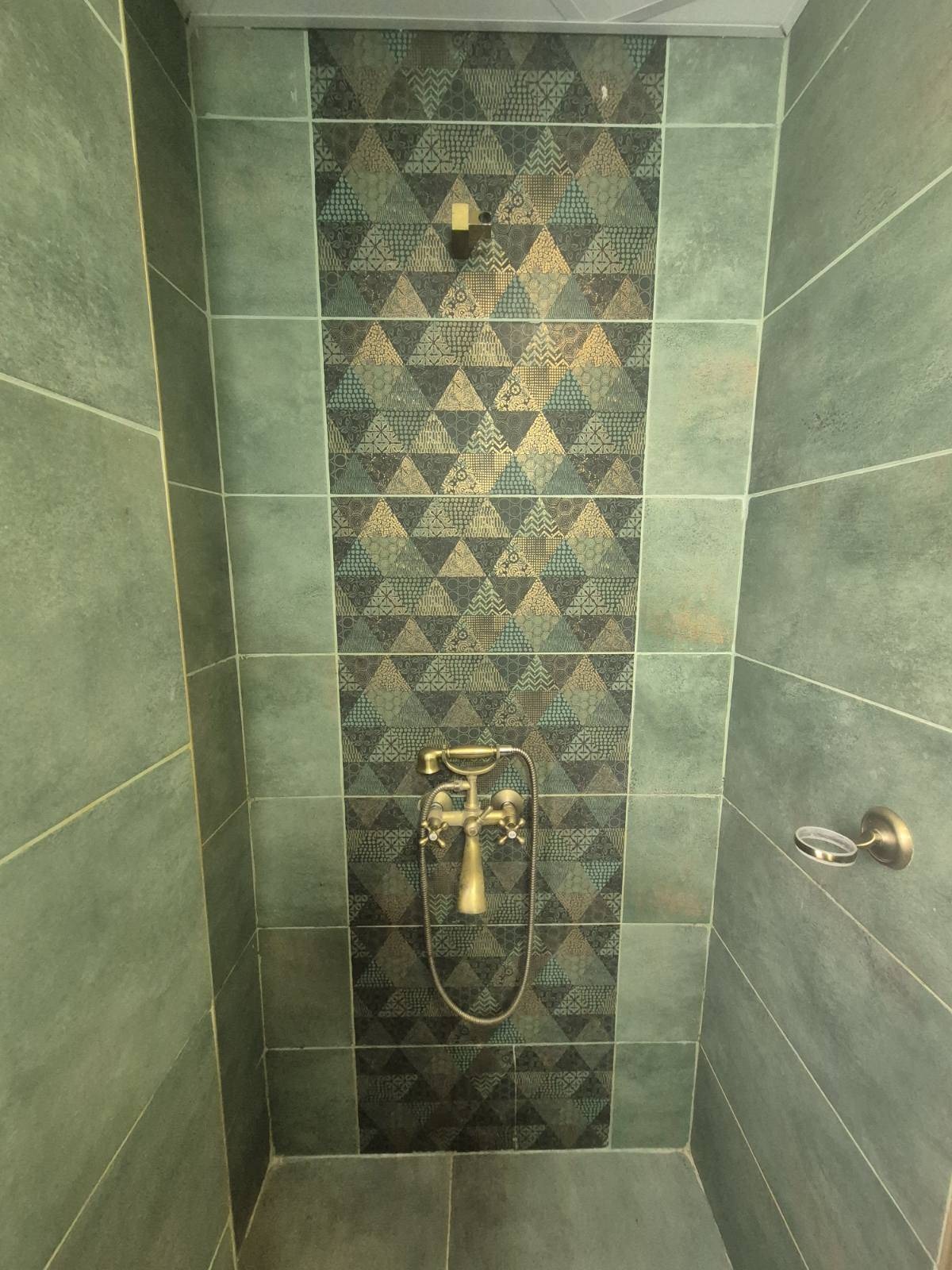 Продава 3-СТАЕН, гр. Плевен, Идеален център, снимка 1 - Апартаменти - 54253413