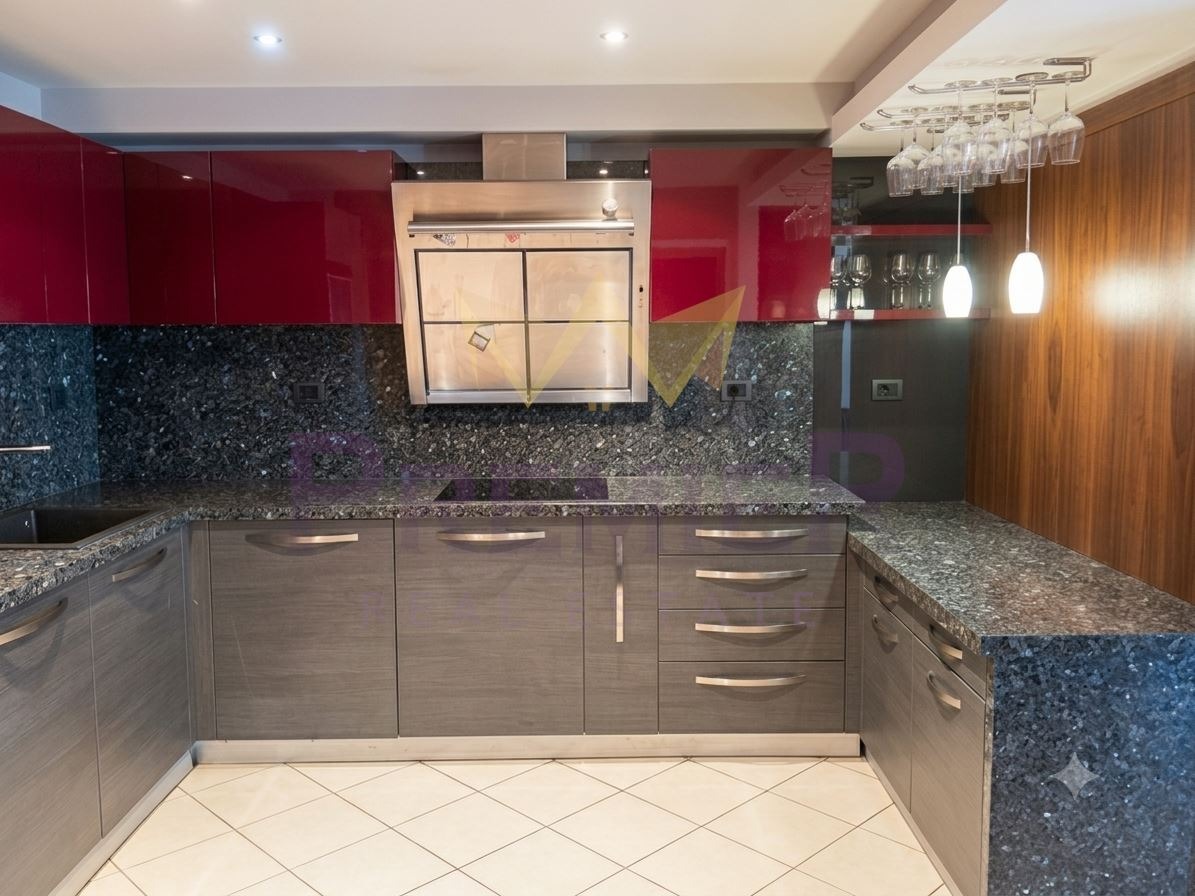 Продава КЪЩА, гр. Варна, м-т Долна Трака, снимка 9 - Къщи - 55814893