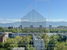 1 dormitorio Gagarin, Plovdiv 4