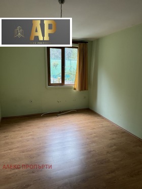 Ev Gorni Okol, bölge Sofia 5