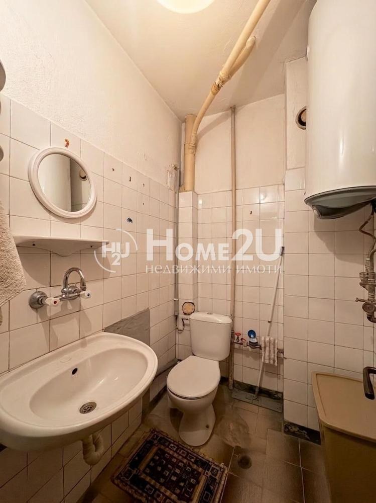 Продава 3-СТАЕН, гр. Добрич, Център, снимка 12 - Апартаменти - 54910253