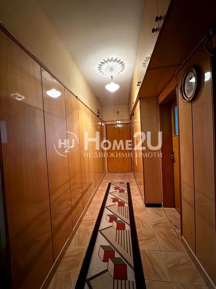 Продава 3-СТАЕН, гр. Добрич, Център, снимка 13 - Апартаменти - 54910253